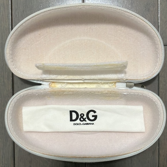 Y2K Vintage D&G Sunglasses with Case - Picture 9 of 14